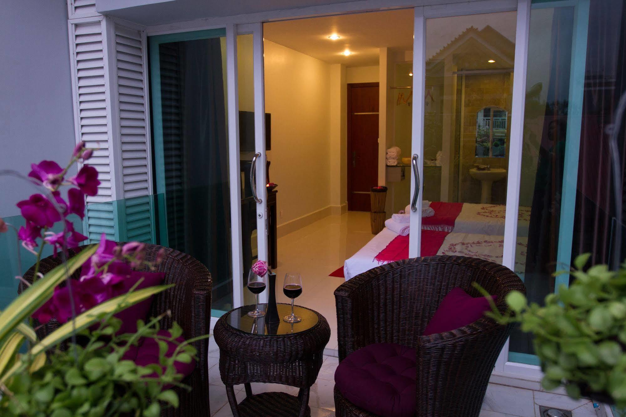 Richly Boutique Hotel Phnom Penh Luaran gambar